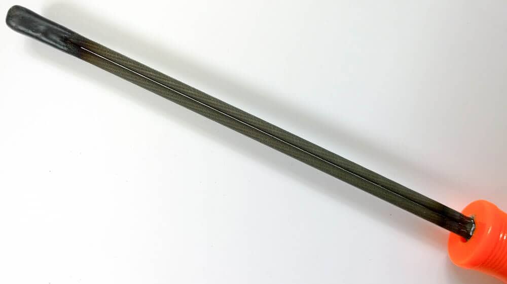 Kearns-Giblin Hook Sharpener - Angle shot of file